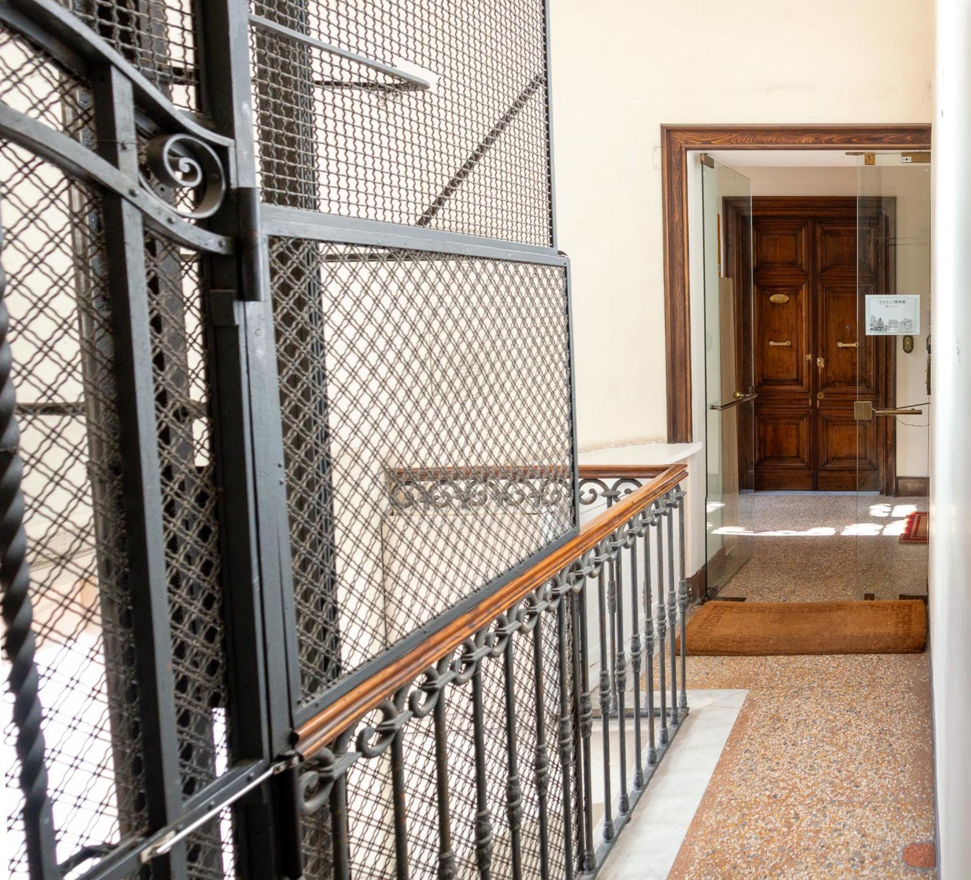 Home At Rome Luxury Navona Suites Zewnętrze zdjęcie