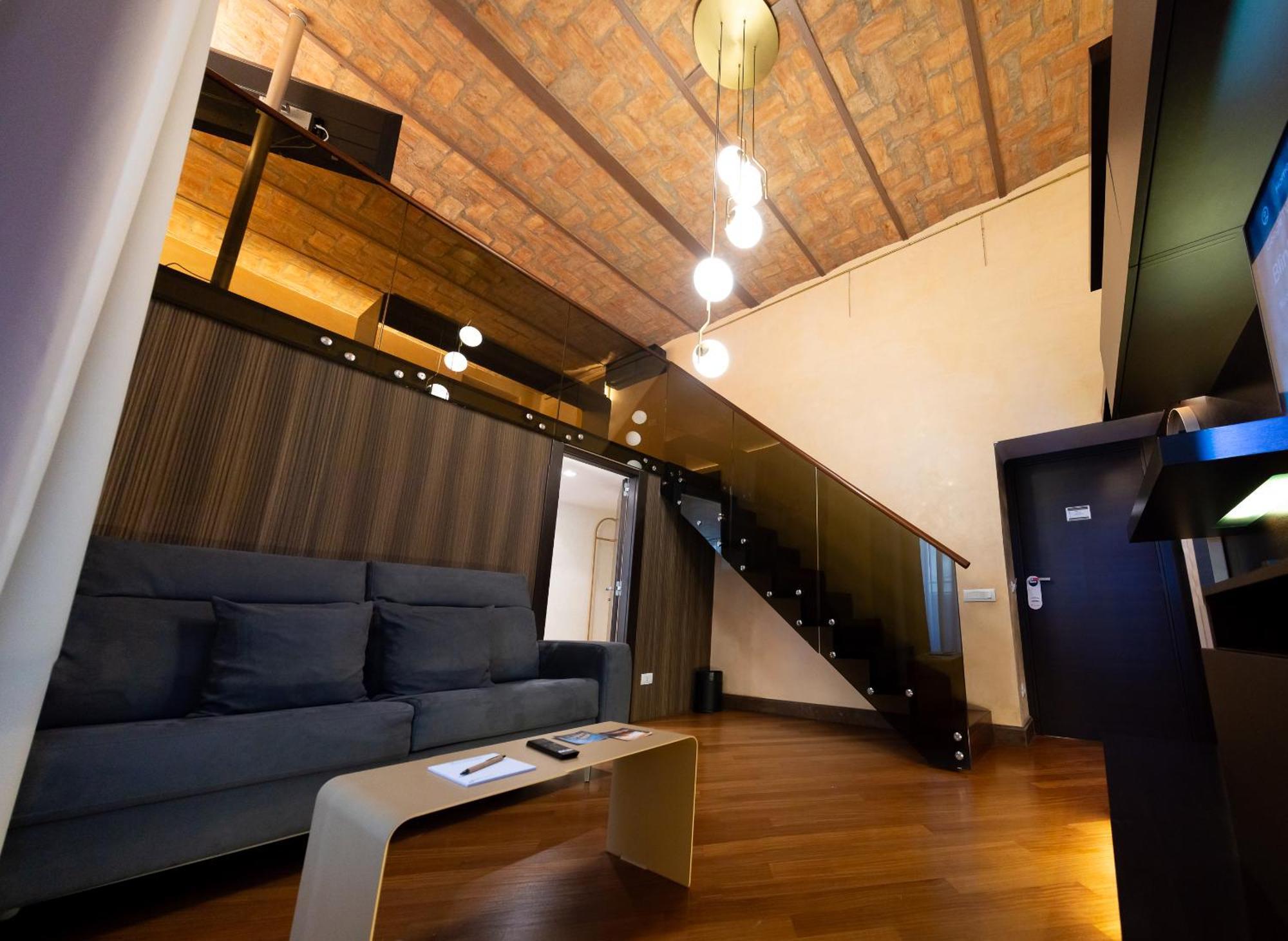 Home At Rome Luxury Navona Suites Zewnętrze zdjęcie