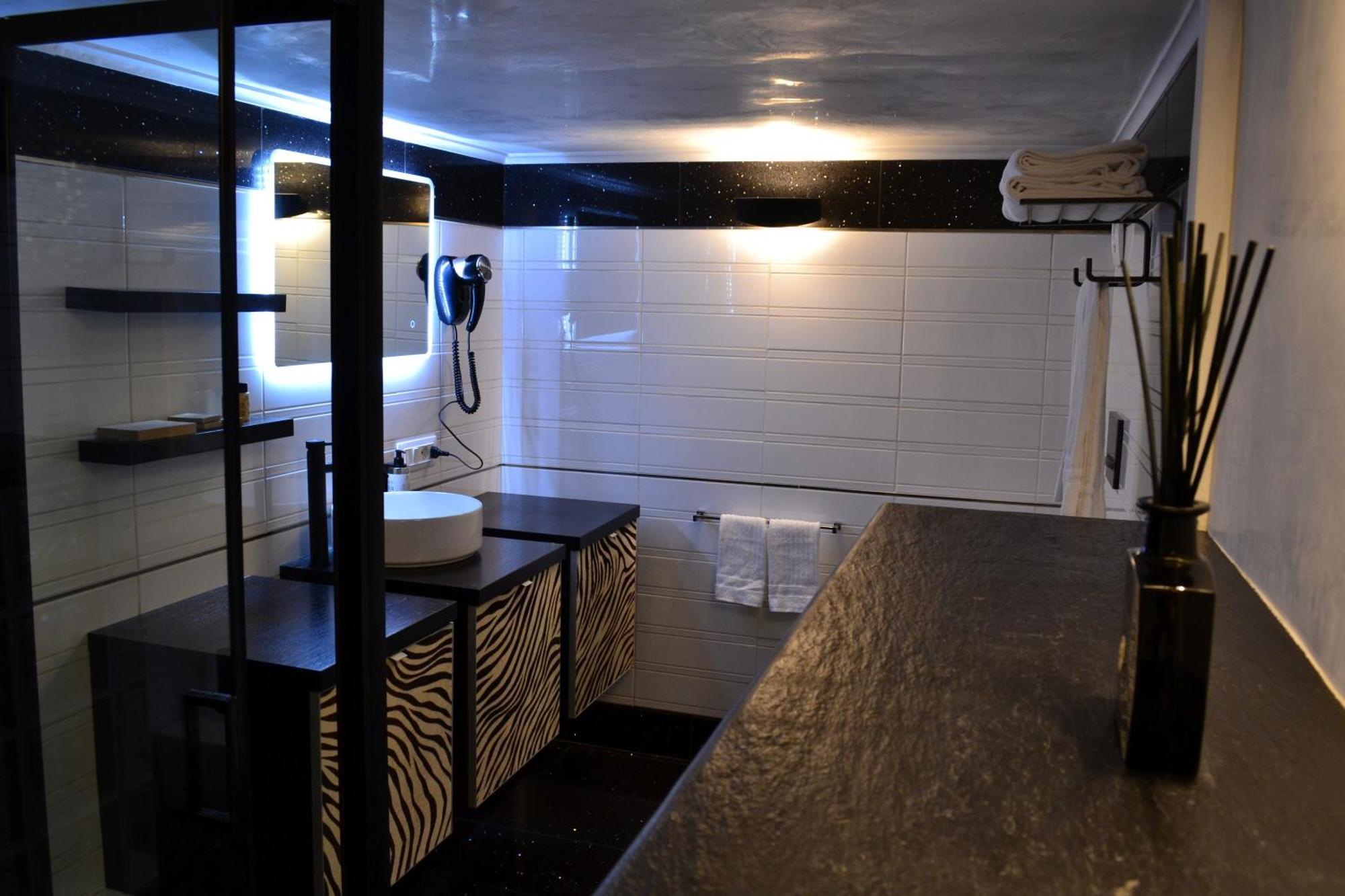 Home At Rome Luxury Navona Suites Zewnętrze zdjęcie