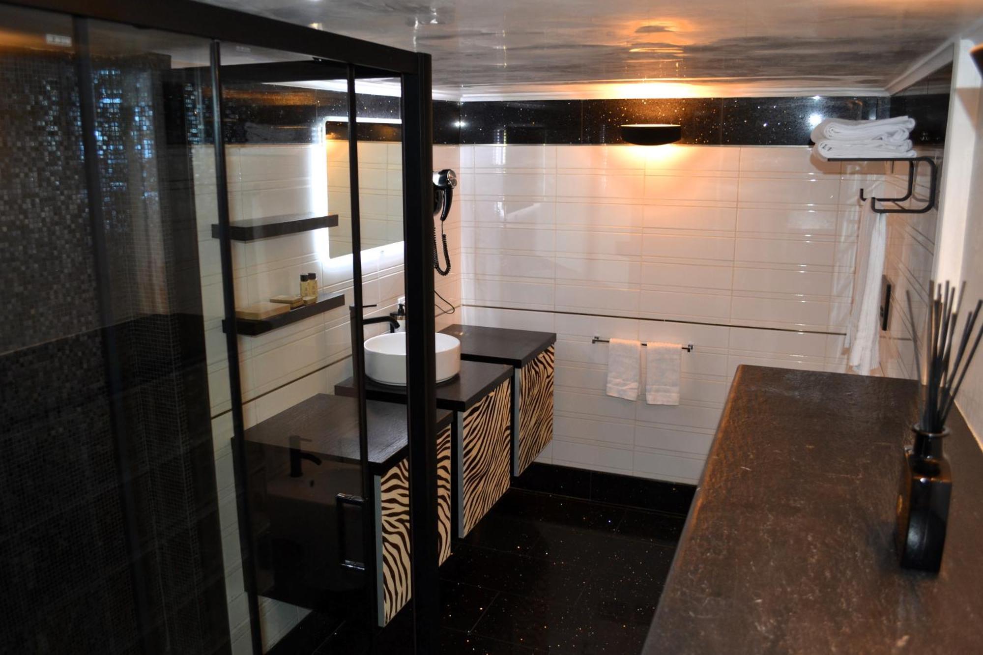 Home At Rome Luxury Navona Suites Zewnętrze zdjęcie